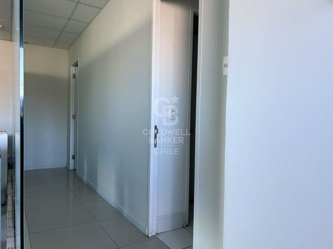 Oficina Cerro Colorado, Las Condes