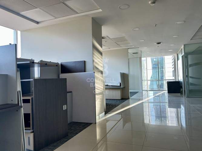 Oficina Cerro Colorado, Las Condes