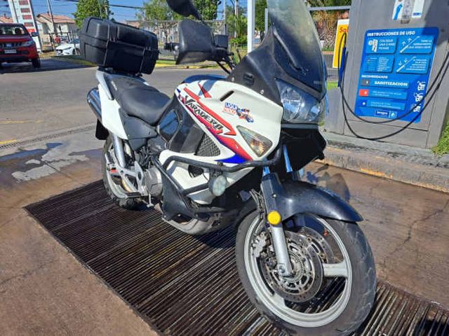 Honda varadero 2012  xl 1.000 cc precio conversable