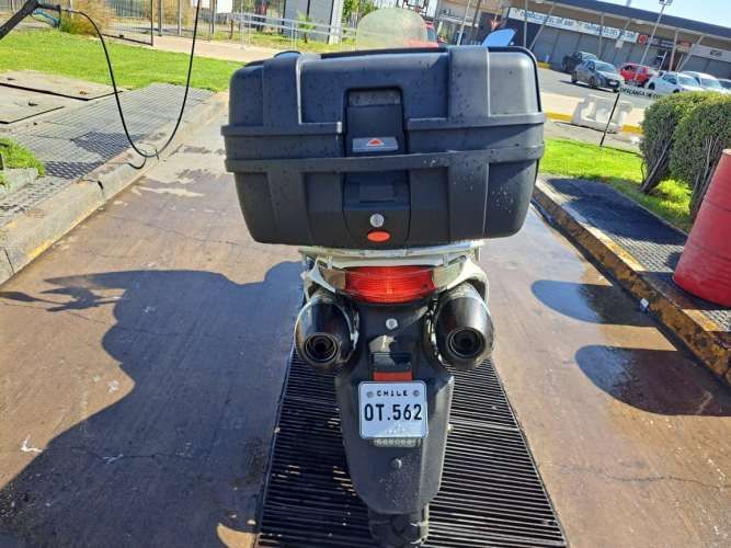 Honda varadero 2012  xl 1.000 cc precio conversable