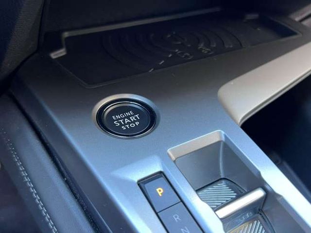 PEUGEOT 308 BLUEHDI 1.5 AT 2025