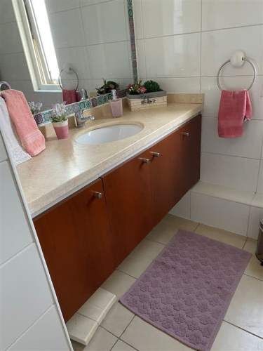 CASA AV. QUEBRADA DE MACUL