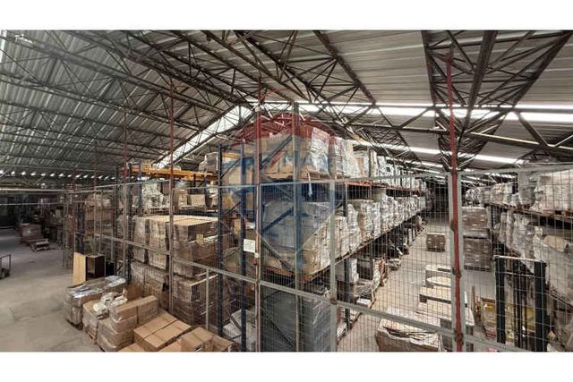 Propiedad industrial sector colina