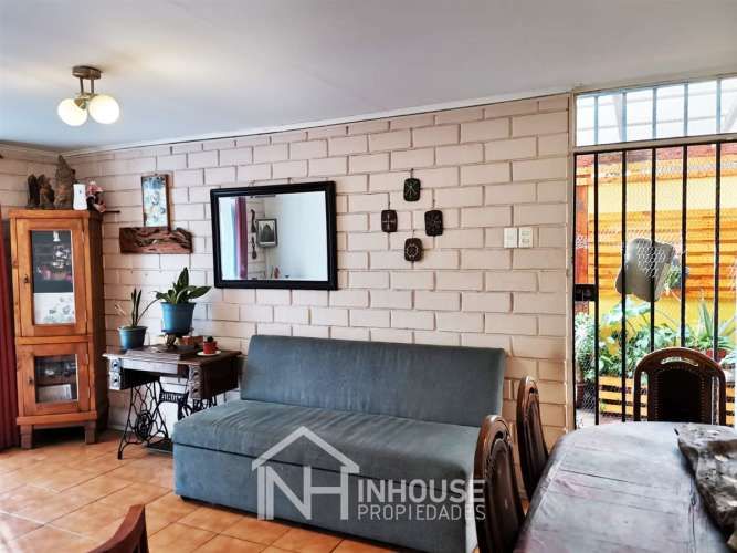 CASA Metro las Rejas, Villa Parque Alameda