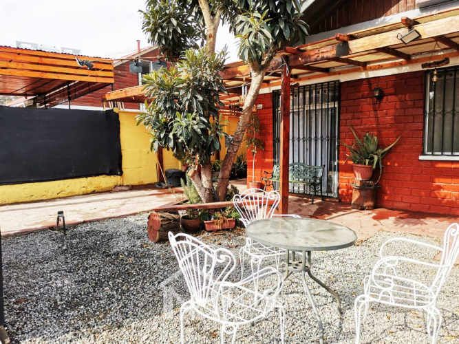 CASA Metro las Rejas, Villa Parque Alameda