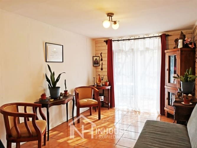 CASA Metro las Rejas, Villa Parque Alameda