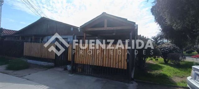 CASA Pje Punta de Plata / Volcan Olca