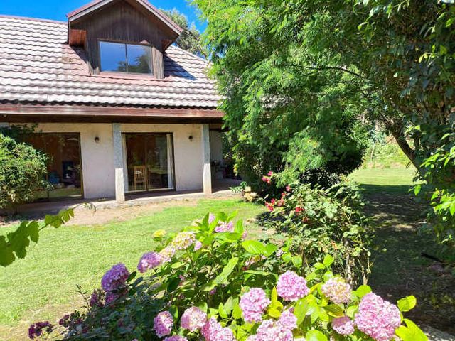 Casa en Parcela (114073)