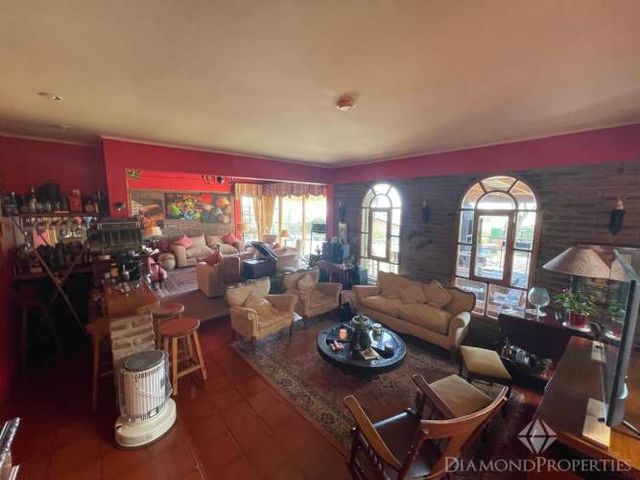 Vendo Exclusiva Casa En Santa Mónica, Peñuelas