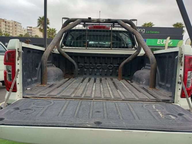 PEUGEOT LANDTREK 2023