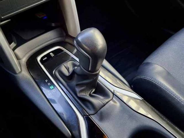 TOYOTA COROLLA CROSS 2024