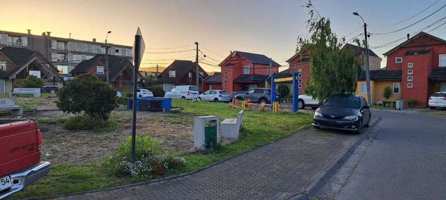 Vendo en San Pedro, casa en pasaje cerrado   (114899)