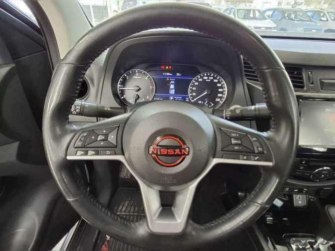 NISSAN NAVARA 2024