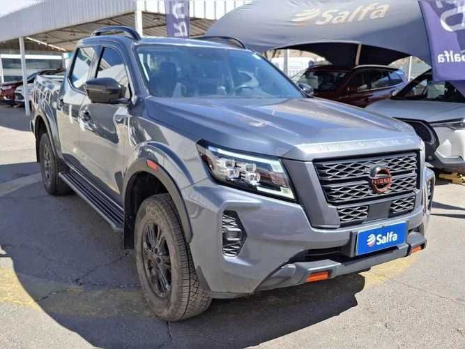 NISSAN NAVARA 2024