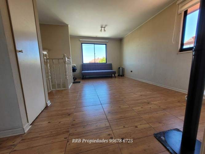 Amplia y remodelada propiedad 3D/3B (114893)