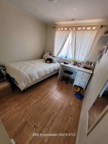 Amplia y remodelada propiedad 3D/3B (114893)