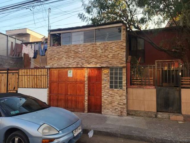 SE VENDE CASA UBICADA EN SECTOR NORTE,