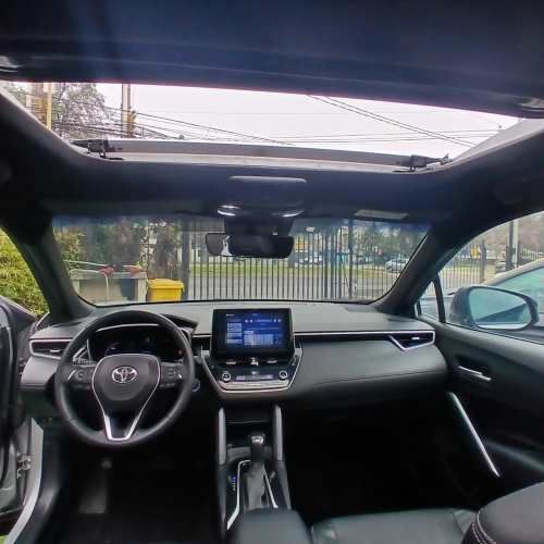 Toyota Corolla Cross cvt hev 1.8 automatica, hibrido. 2022