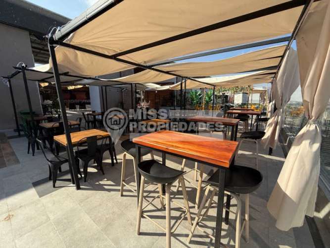 SE VENDE DERECHO A LLAVE PUB/RESTAURANT