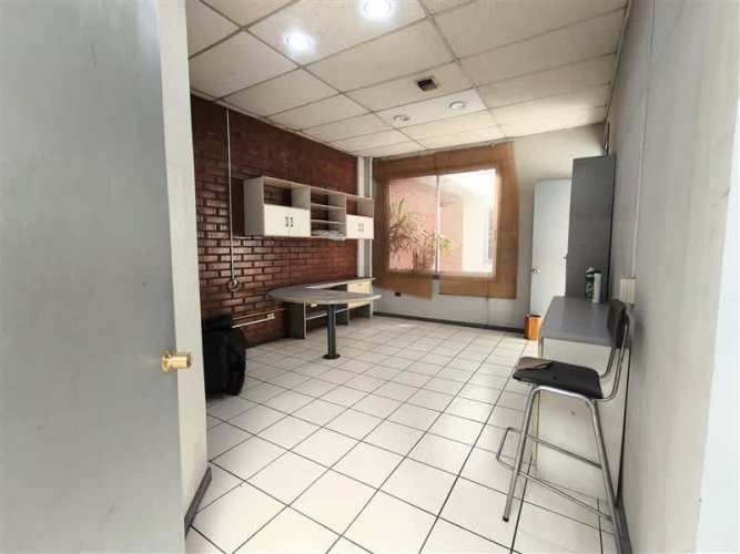 LOCAL COMERCIAL Dieciocho 786