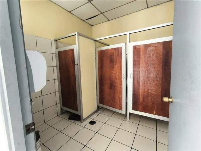 LOCAL COMERCIAL Dieciocho 786