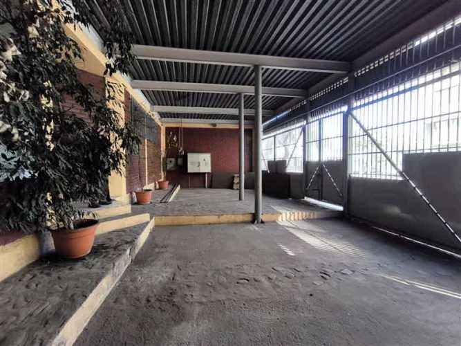 LOCAL COMERCIAL Dieciocho 786