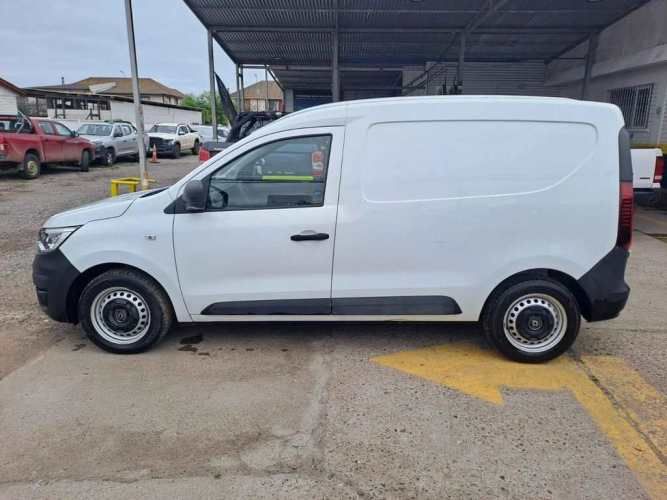 RENAULT EXPRESS 2023