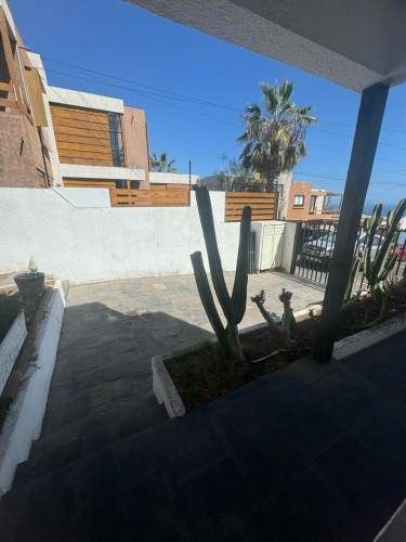 Amplia Casa En Sector Sur