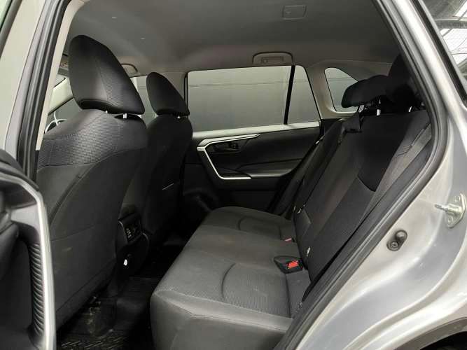 TOYOTA RAV4 4X2 2.0 LE MT