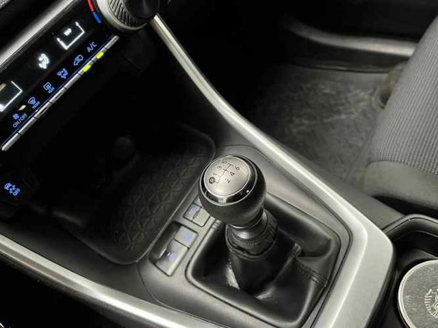 TOYOTA RAV4 4X2 2.0 LE MT