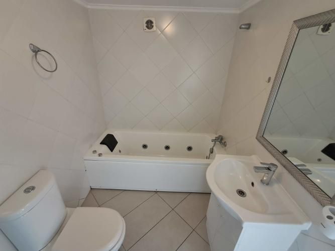 OPORTUNIDAD! VENTA AMPLIO DEPARTAMENTO AV ARGENTINA