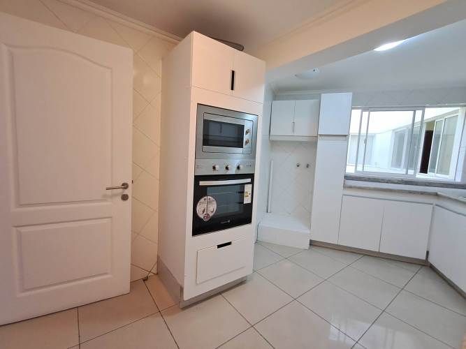 OPORTUNIDAD! VENTA AMPLIO DEPARTAMENTO AV ARGENTINA