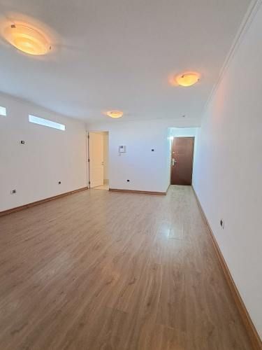 OPORTUNIDAD! VENTA AMPLIO DEPARTAMENTO AV ARGENTINA