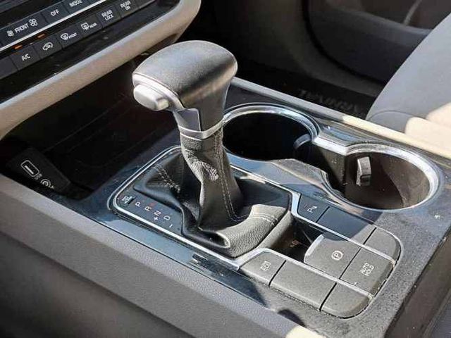 KIA GRAND CARNIVAL 2021