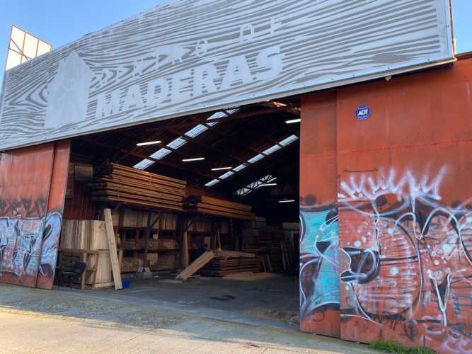 Se vende Galpón con excelente ubicación