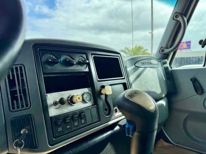 2010 Camión International Workstar 7400 con Estanque Aljibe de 15.000 lts