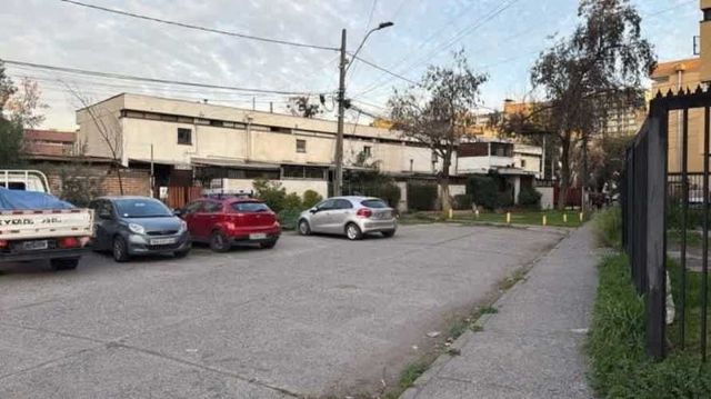 VENTA, San Joaquin, Casa 4 dorm y 2 baños