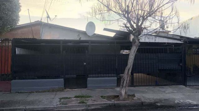 VENTA, San Bernardo, Casa 2 dorm, 1 baño, amplio p