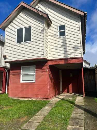 Vendo casa familiar, en un excelente sector en Valdivia.