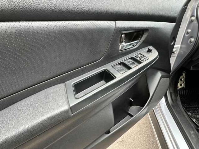 SUBARU XV AWD LIMITED 2014