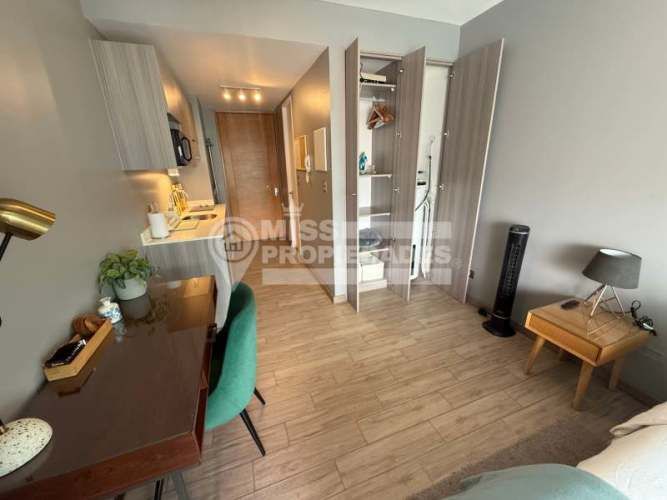 SE VENDE DEPARTAMENTO EN EDIFICIO PUERTO NUEVO