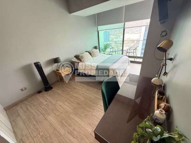 SE VENDE DEPARTAMENTO EN EDIFICIO PUERTO NUEVO