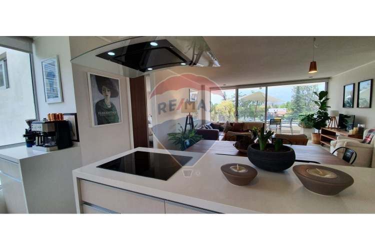 Espectacular departamento en vitacura 2d/2b+1b/2e