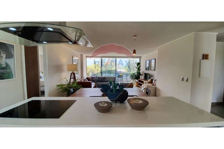 Espectacular departamento en vitacura 2d/2b+1b/2e