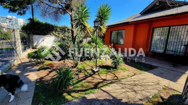 CASA Av. Ossa, Echeñique