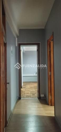 OFICINA Monjitas / Mosqueto / José Miguel de la Barra