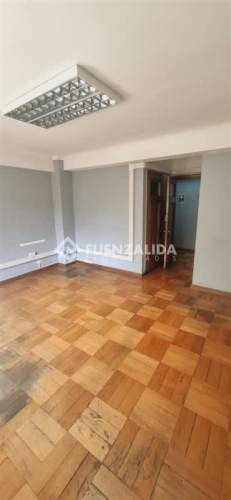 OFICINA Monjitas / Mosqueto / José Miguel de la Barra