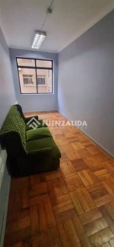 OFICINA Monjitas / Mosqueto / José Miguel de la Barra