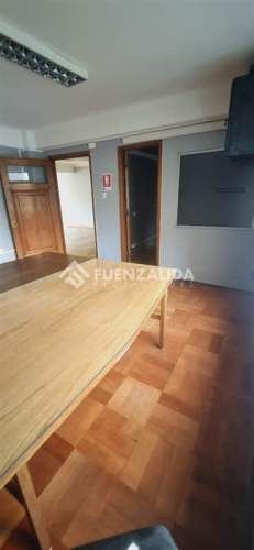 OFICINA Monjitas / Mosqueto / José Miguel de la Barra