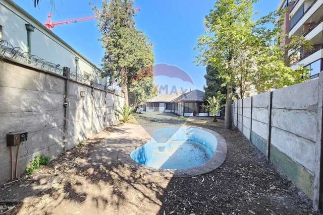 Casa fines comerciales - metro manquehue